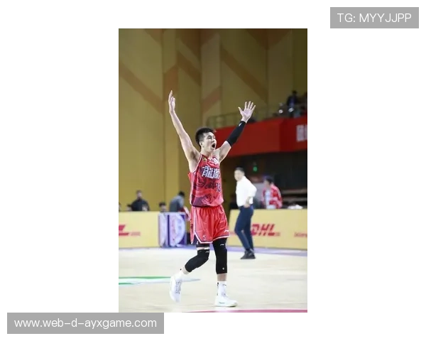 CBA郭艾伦控球突破训练更顺，篮坛新秀的秘密武器