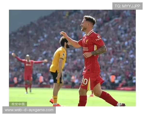 利物浦外线传中被中路球员抢点头球破网的瞬间：战术美学与现场记忆